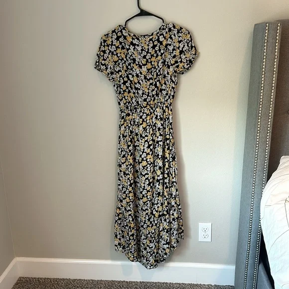 Ambercrombie & Fitch floral dress - Picture 2 of 8